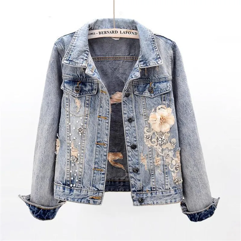 2024 Nieuwe Herfst Dames Denim Jack Lange Mouw Overjas Losse Driedimensionale Knoopparels Bovenkleding Gescheurde Jeansjacks