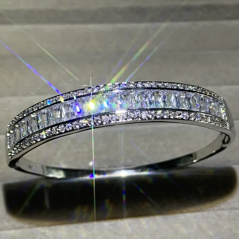 

2020 New Arrival Sparkling Luxury Jewelry White Gold Fill Princess Cut White Clear 5A Cubic Zircon Women Bracelet Bridal Bangle