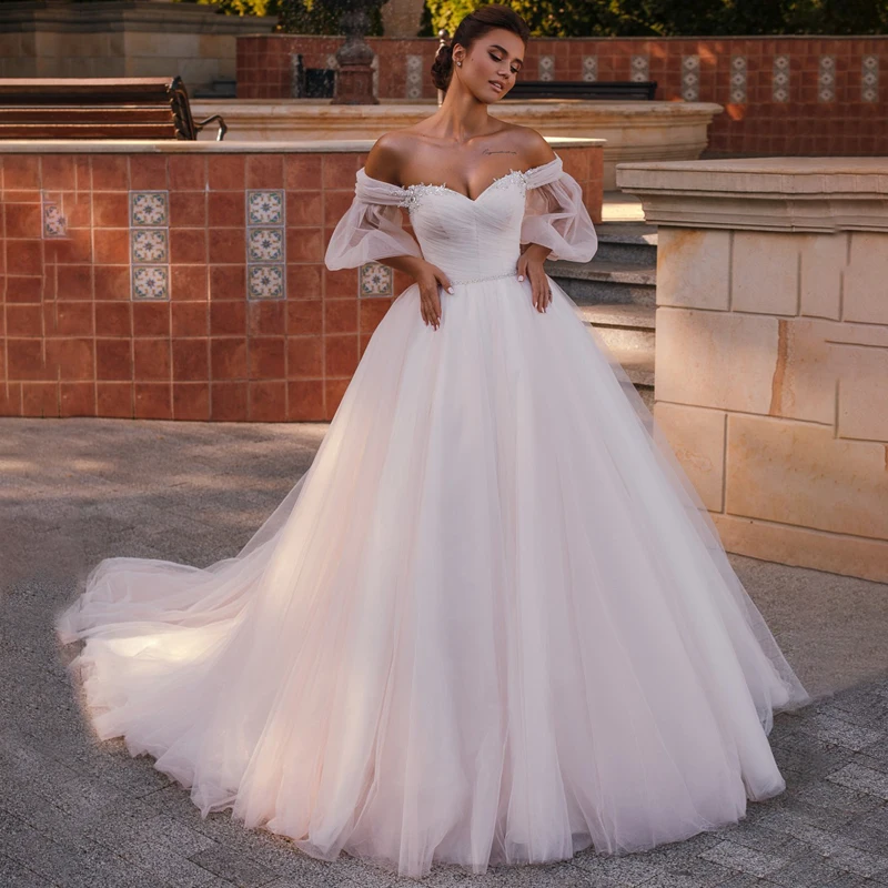 

Sweetheart Appliques A-Line Tulle Wedding Dress With Beads Belt Pleats Back Zipper Bridal Gown