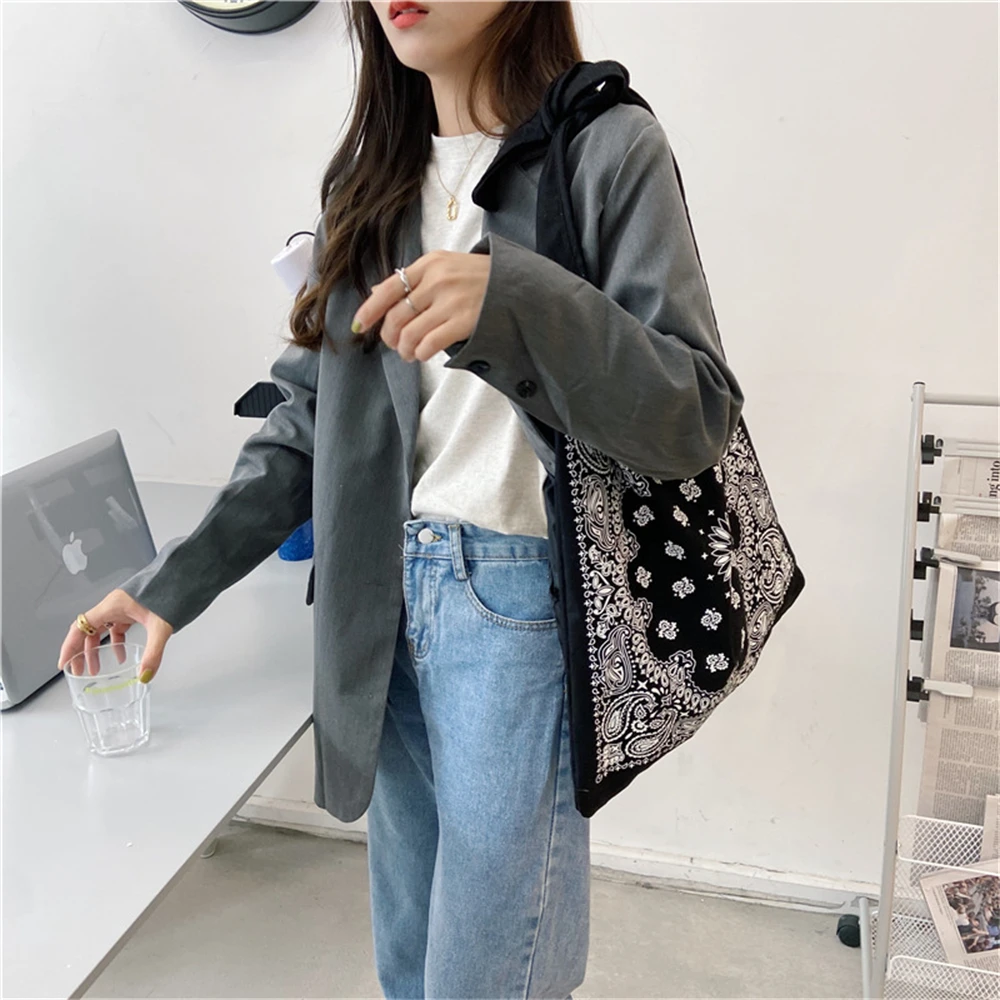 Retro Pattern Shoulder Bag Simple Style Adjustable Lace Canvas Bag Literary Ins Style Large Capacity Female Shopping Tote Bag