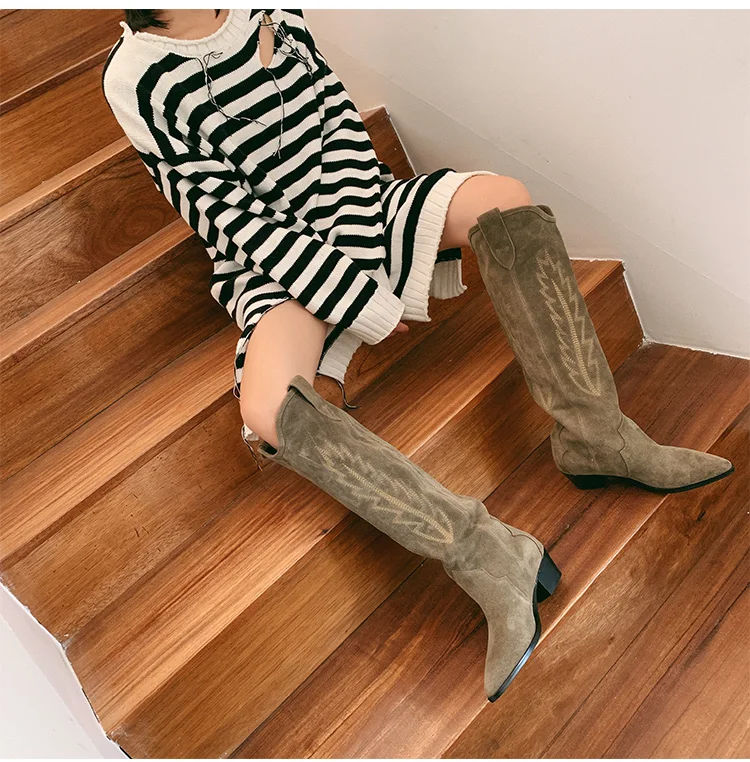 Western Classic Cowgirl Suede Leather Pointed Toe Knee High Boots Slim Fit Comfort Block Heel Winter Shoes Women Gladiator Boots