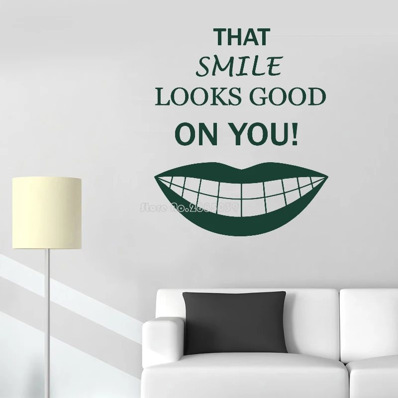 “THAT smile LOOKS GOOD On You” Wall Vinyl Decal Sticker Dentist Office Sticker Hot Wall Sticker Art Decorate Poster LL170