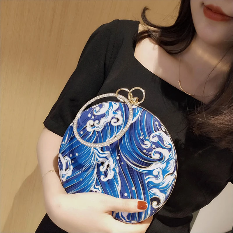 2023 Women Retro Round evening bag blue fashion Rings Diamonds Clutches bag Lady embroidery wedding party Bags MN2019