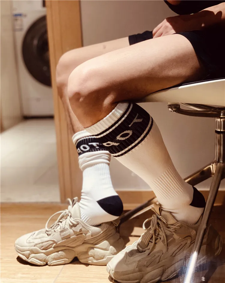 Fashion Red Black White Unique Design Socks Sexy Gay Top Vers Bottom Men Nylon Sports Long Tube Football Socks Comfortable