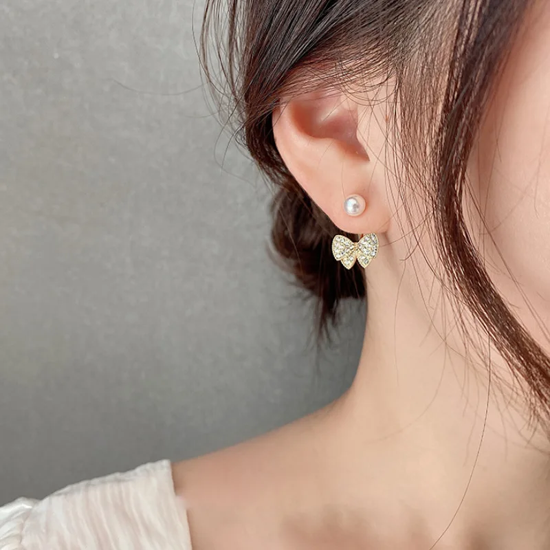 Sweet Girl Earrings Korean Fashion New Temperament Earrings Wild Personality Small Bow Pearl Crystal Earrings Women Orecchini