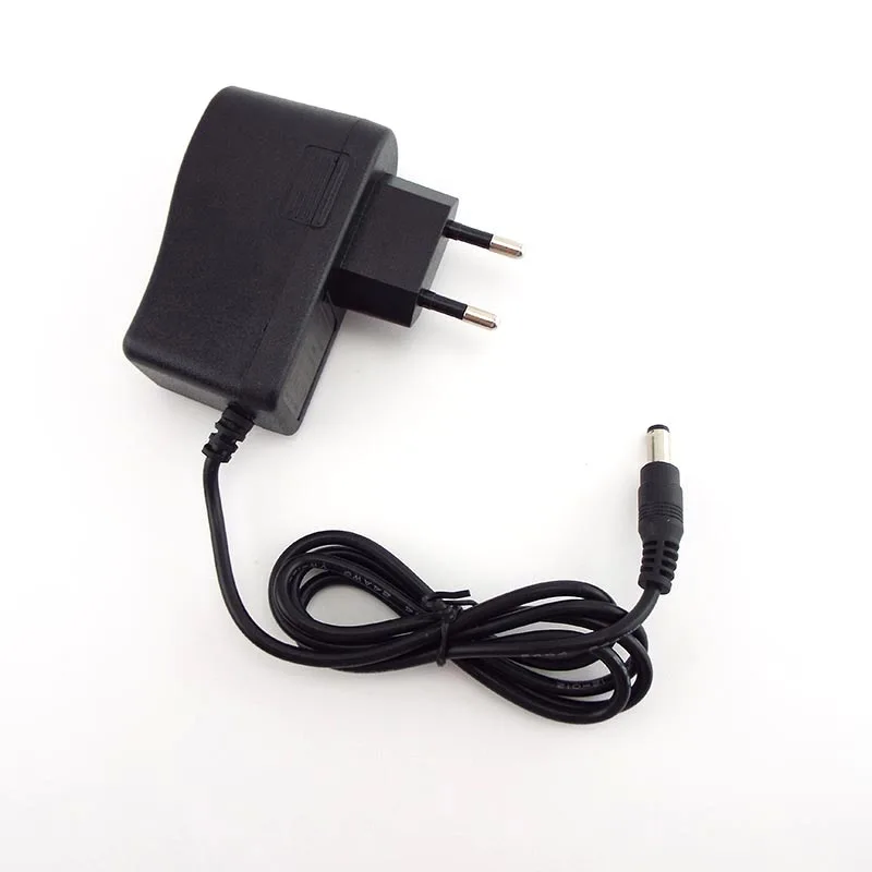 Ca 100-240V cc 16.8V 1a 5.5*2.5mm adattatore di alimentazione per caricabatterie per batteria al litio 18650 US EU Plug CCTV Camera di ricarica