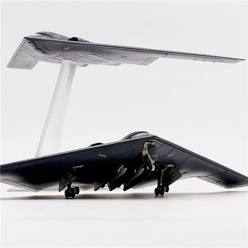 WLTK USAF B-2A Spirit Stealth Bomber 1/200 Diecast Model Exquisite Version