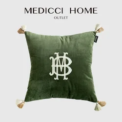 Medicci Chic Home Decor Throw Pillow Cover Designer Fashion Letters Chenille Embroidery Tassel Coussins Cushion Case 45x45cm
