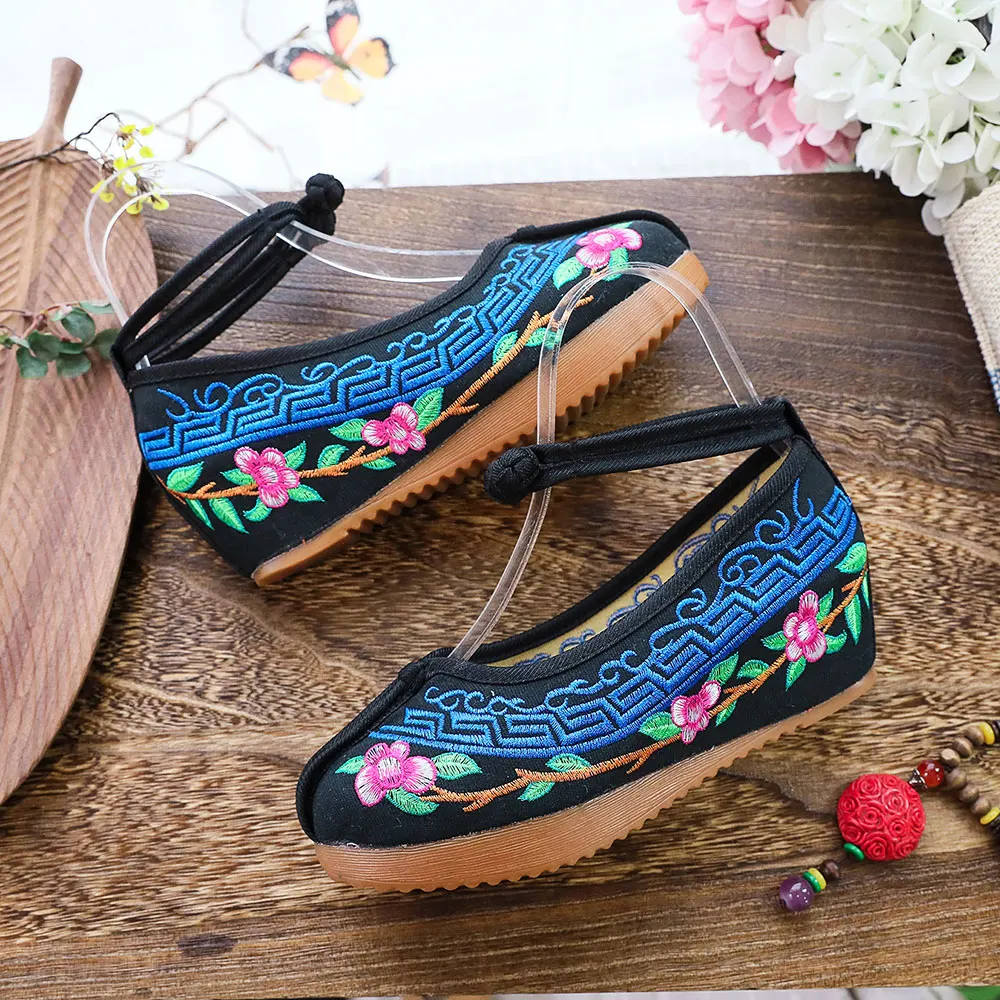 Veowalk Size 34-43 Woman Flower Embroidered Hidden Platform Old Beijing Shoes Ankle Strap Cotton Fabric Sneakers