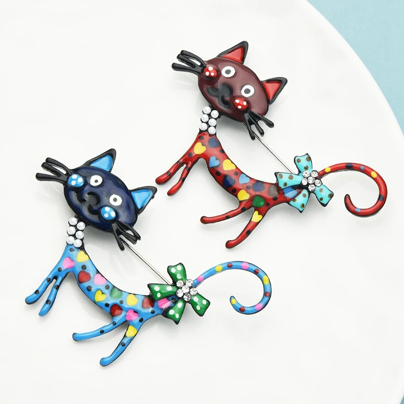 Wuli&baby Spot Bow Enamel Cat Women Brooch Pins Jewelry Cute Animal Accessory Gift