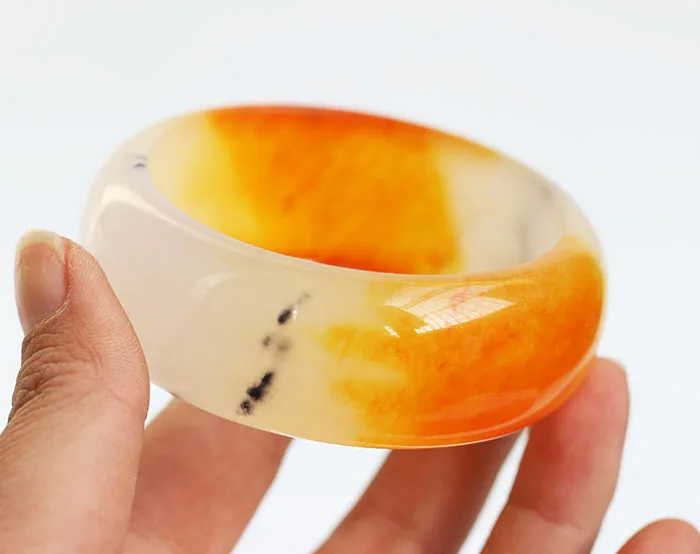 

Chinese Yunnan Natural Yellow Dragon Jade Ice Planted Aquatic Bracelet Widened Exquisite Bangle Jewellery Accessories Gift