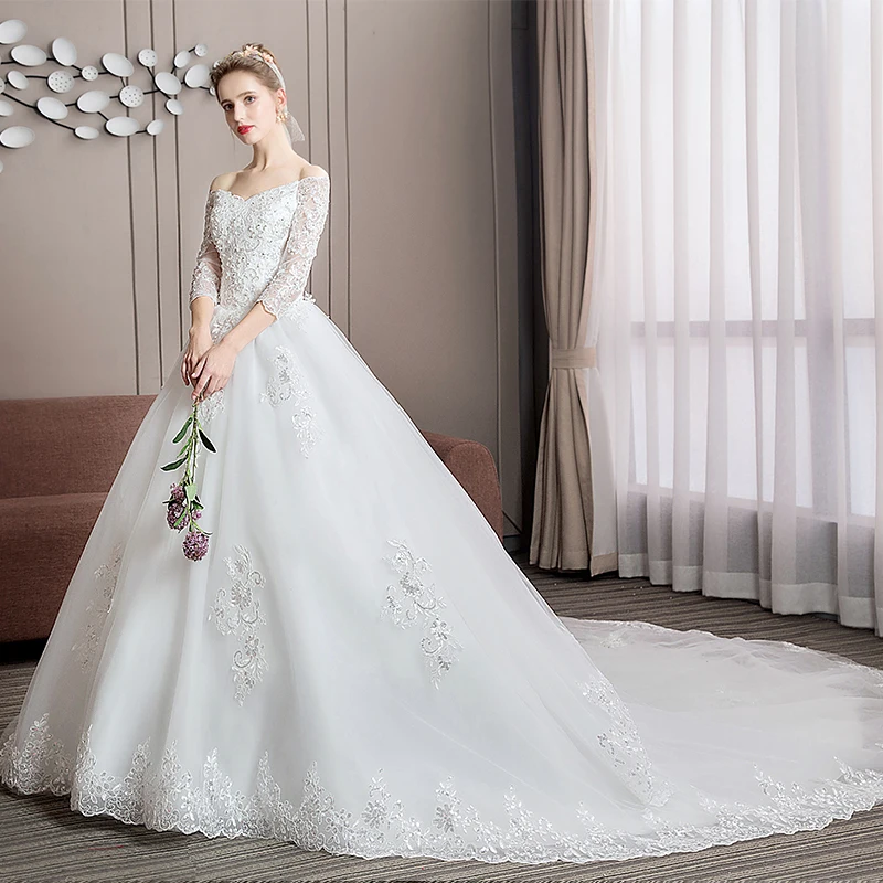 2024 Long Tail Half Sleeve Wedding Dress Princess Wedding Gown Lace V Neck Bridal Dress Plus Size Customized