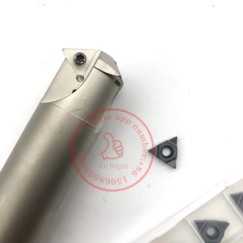 

Machining center deep hole internal thread milling cutter shank SMT21 23 26 31 36 42 internal cold thread milling cutter shank