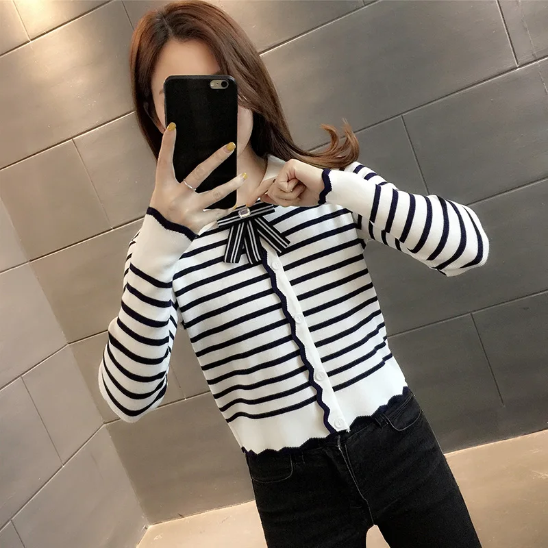 ladies brief paragraph coat induring the spring and autumn thin bowknot sweater render unlined upper garment