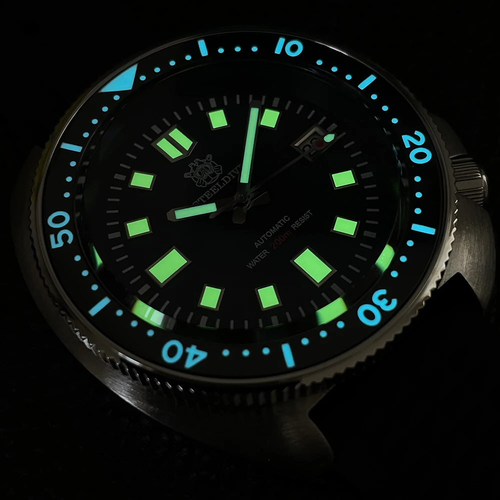 Steeldive SD1970 White Date Background 200M Wateproof NH35 6105 Turtle Automatic Dive Diver Watch