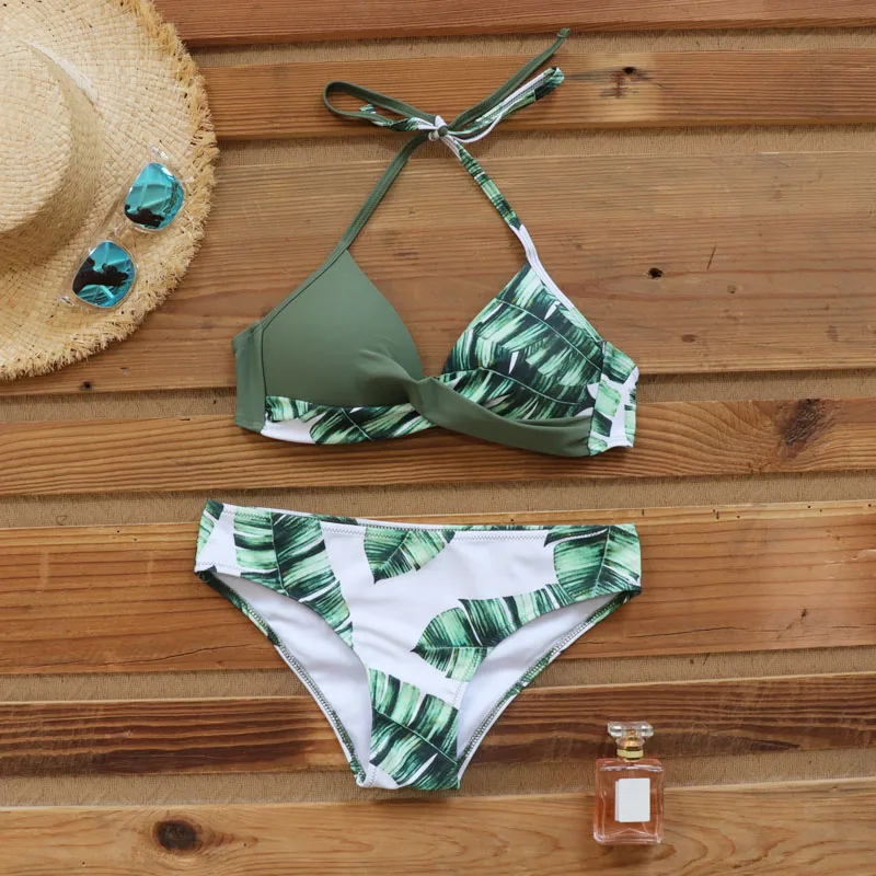 Conjunto de Bikini con Push-Up para mujer, traje de baño Sexy con estampado de hojas y cuello Halter, ropa de playa, 2020
