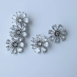 5pc/lot Shining crystal floral buttons Cubic zirconia button for shirt Decorative CZ sewing buttons for cashmere Knit cardigan