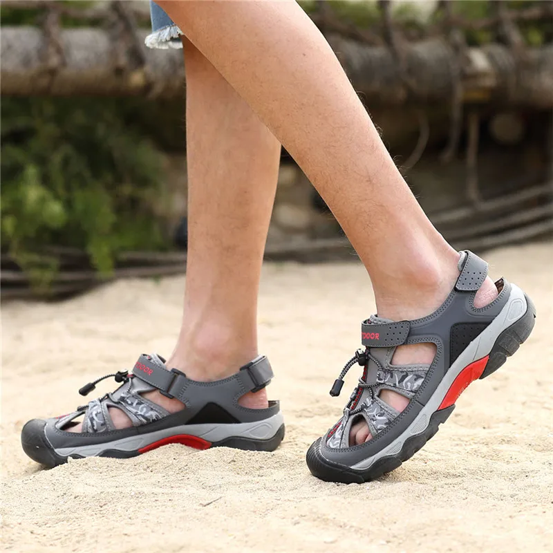 Classic Summer Men Sandals Fashion Large Size Beach Sandals New Breathable Casual Flat Sandals Men Outdoor Non-slip Wading Shoes