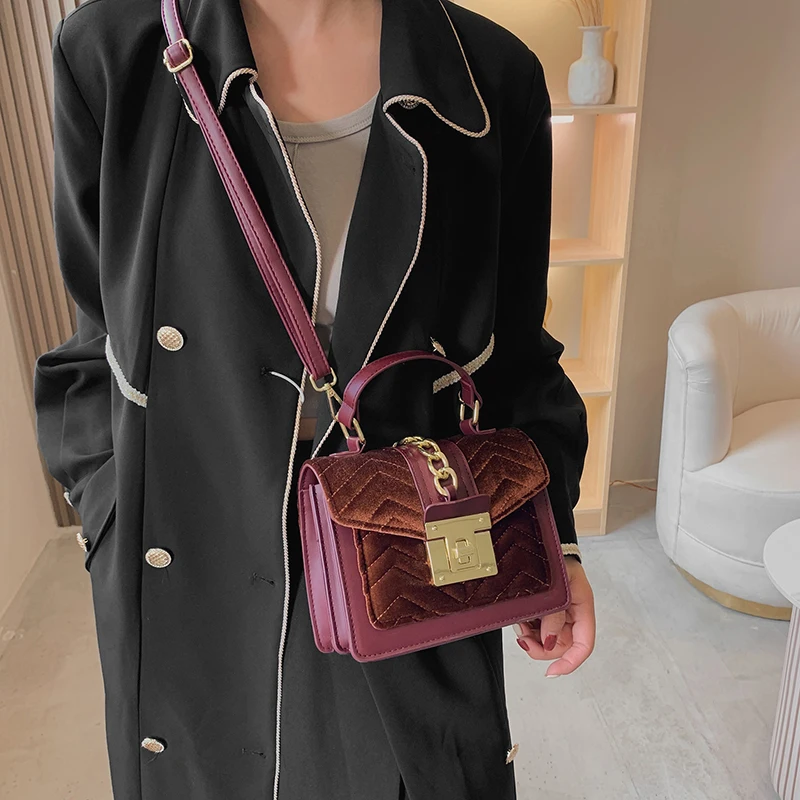 Luxury Brand Designer Velet Handbag Purse Women Crossbody Bags 2024 New Trendy Winter Ladies Messenger Bags Tote High Quality