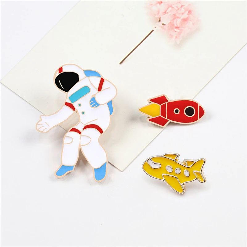 Spaceship Spaceman Rocket Enamel Pin Cartoon Astronaut Space Travel Brooches Coat Lapel Pin Backpack Badge Gift For Kids Jewelry