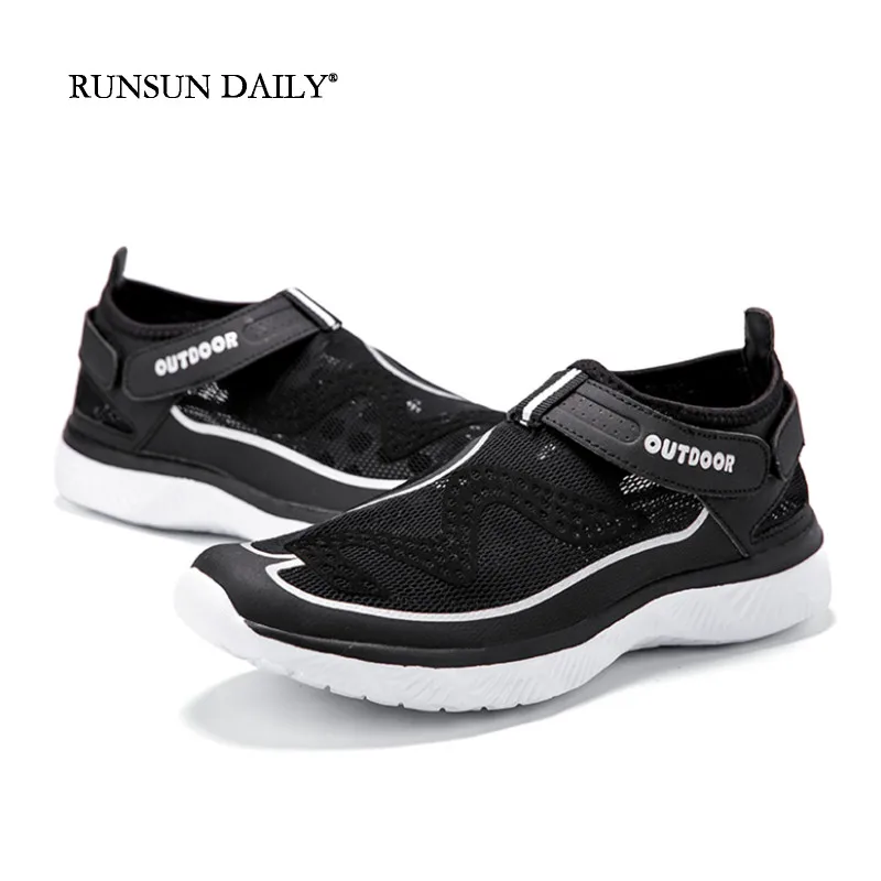 Sneakers Women and Men Beach Sandals Breathable Mesh Female Water Slippers Comfortable Lightweight Quick Drying Casual Shoes