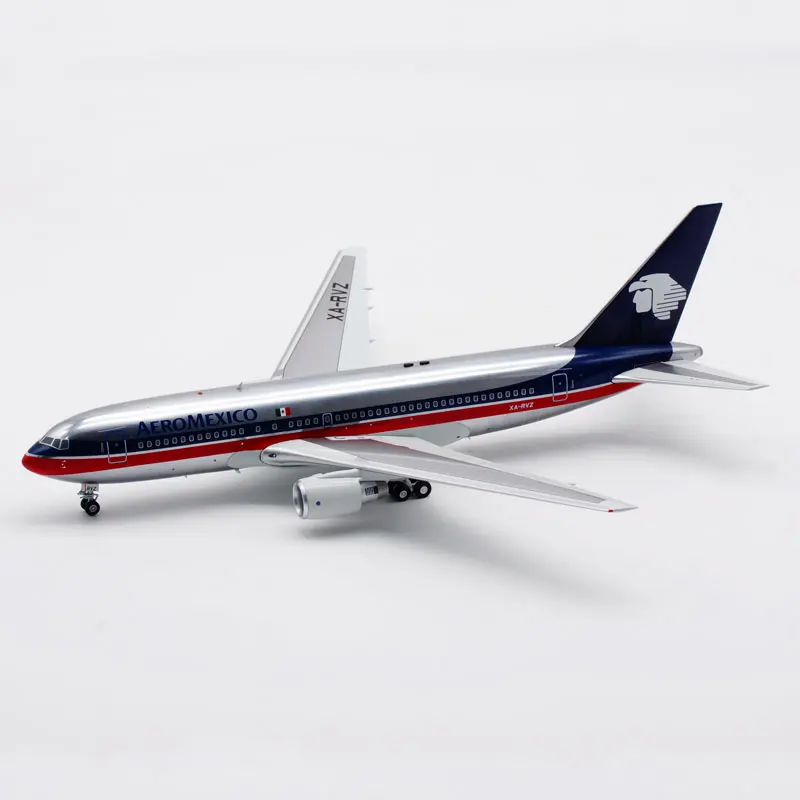 Diecast 1:200 Scale Aeromexico BB767-200 Alloy Airplane Model Collection Souvenir Ornaments Display Decoration Souvenir Gift