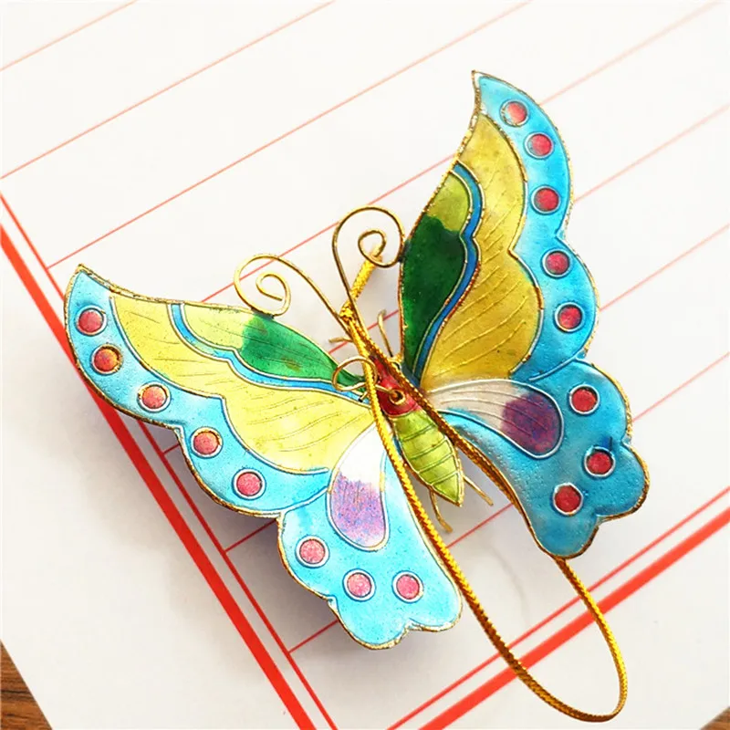 

Handmade Cloisonne Enamel Fancy Butterfly Pendant Keychains Insect Ornaments Key Holder Charms Christmas Tree Hanging Decor Gift