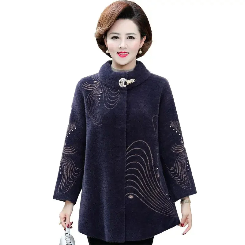 

Middle-Aged Mother Women Jacket 2023 New Winter Fashion Mitation Mink Velvet Cardigan Coat Female Elegant Loose Knit Ladies Tops