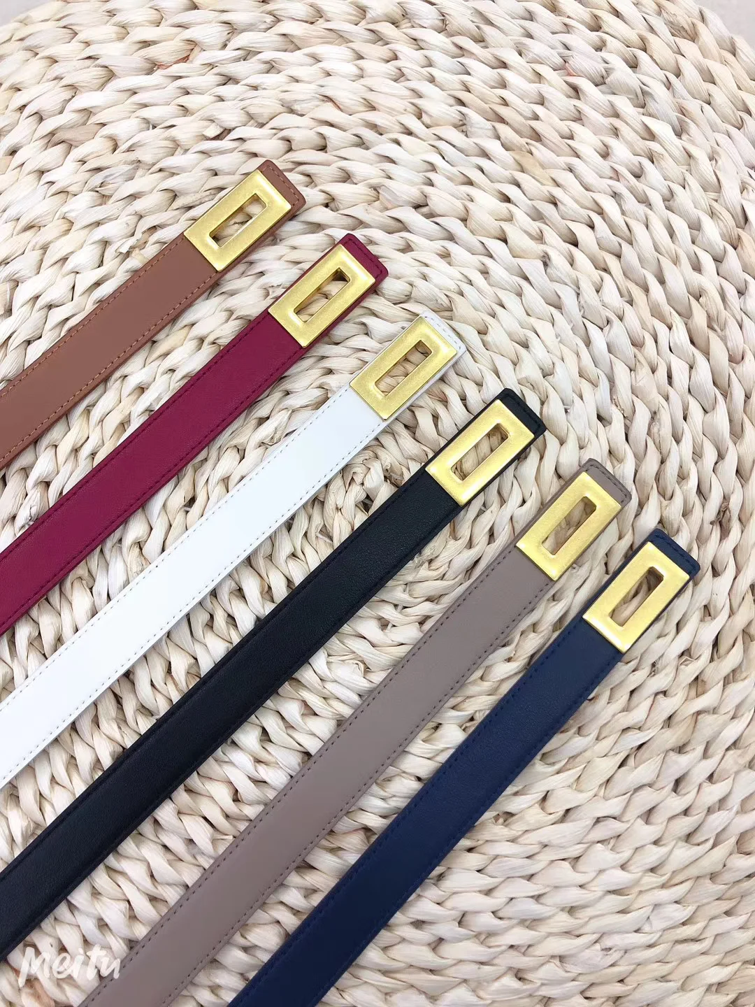 Matte Gold Gesp Eenvoudige Aanpassing Koeienhuid Riem Vrouwen Lederen Jurk Fijne Riem Decoratie Fijne Taille Seal Bruin