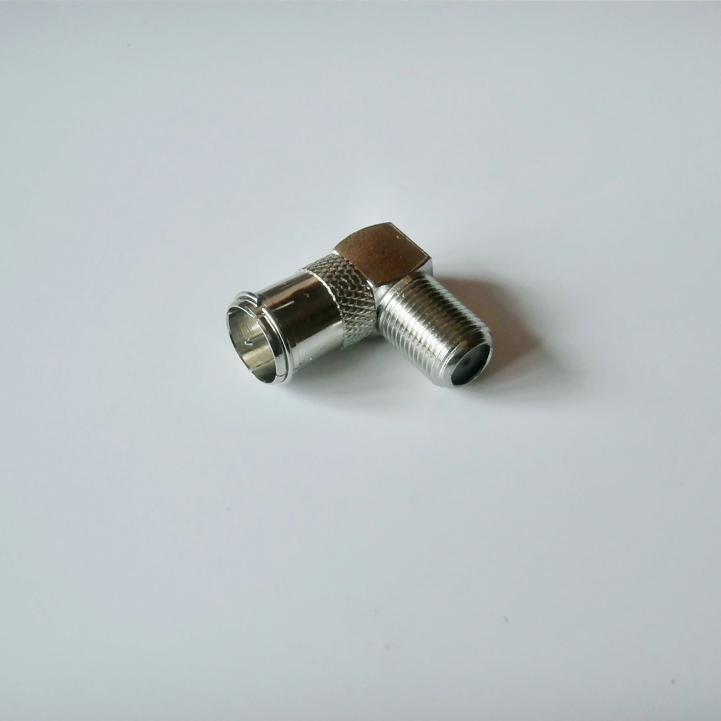1pce Quick Slide-on Push-on F TV Male Plug to F TV Female Jack in Series Right Angle RF Adapter Connector