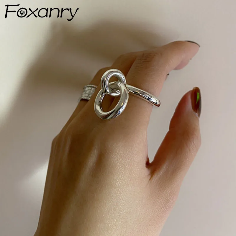 Foxanry Silver Color Engagement Rings for Women Couples New Fashion Creative Circle Pendant Birthday Party Jewelry Gifts