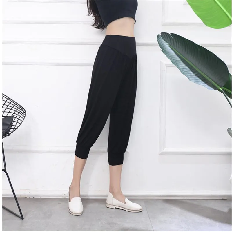 Kadınlar için kısa tayt Harem pantolon Jogger dans yüksek bel 3/4 Capris Modal pamuk gevşek Legins büyük boy mor gri siyah