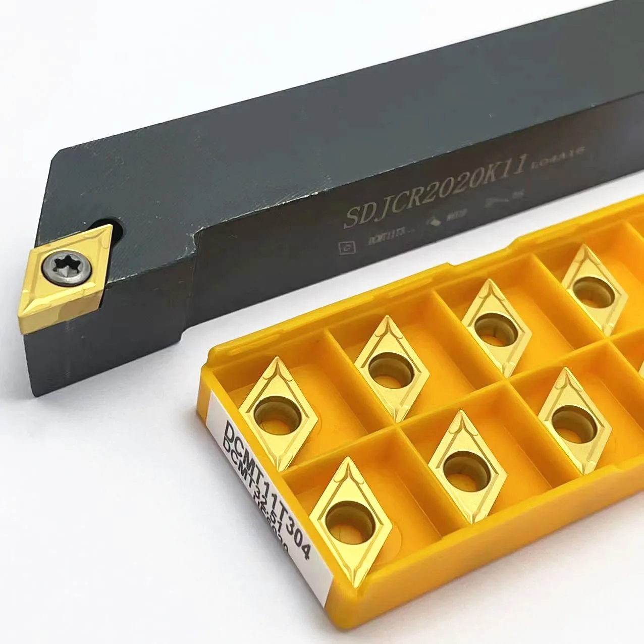 Portaherramientas externo con inserto de carburo, herramienta de torno de corte, SDJCR1212H11 SDJCR1616H11 SDJCR2020k11 sdjcr252525m11 DCMT11T304 DCMT11T308