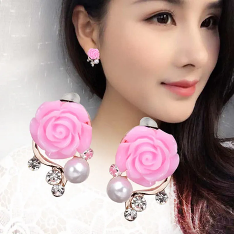 Korean Fashion Pearl Earrings Women's rose Flower Rhinestone Shell Bead Earrings Cute And Exquisite Earrings Female Jewelry