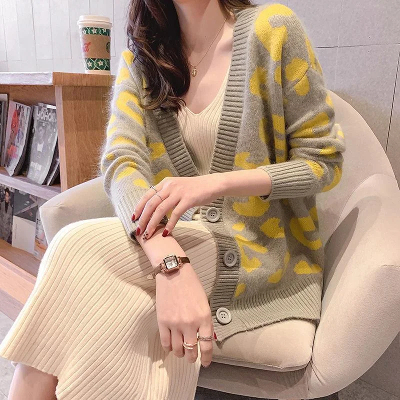 2023 Autumn Winter Knitted Leopard Sweaters Women Korean V Neck Thick Print Cardigan Coat Loose Button Outwear Tops