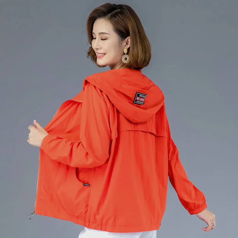 2020 New Summer Women Jacket Thin Coat Casual Long Sleeve Hooded Jacket Female Windbreaker Sunscreen Jacket Outwear Plus Size