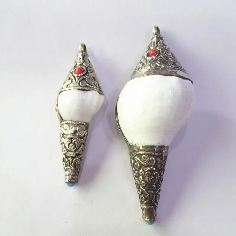 Tibetan Capped Natural Conch Pendants Nepal Handmade Sea Snail Pendant Decor Arts 8-9cm TBP148