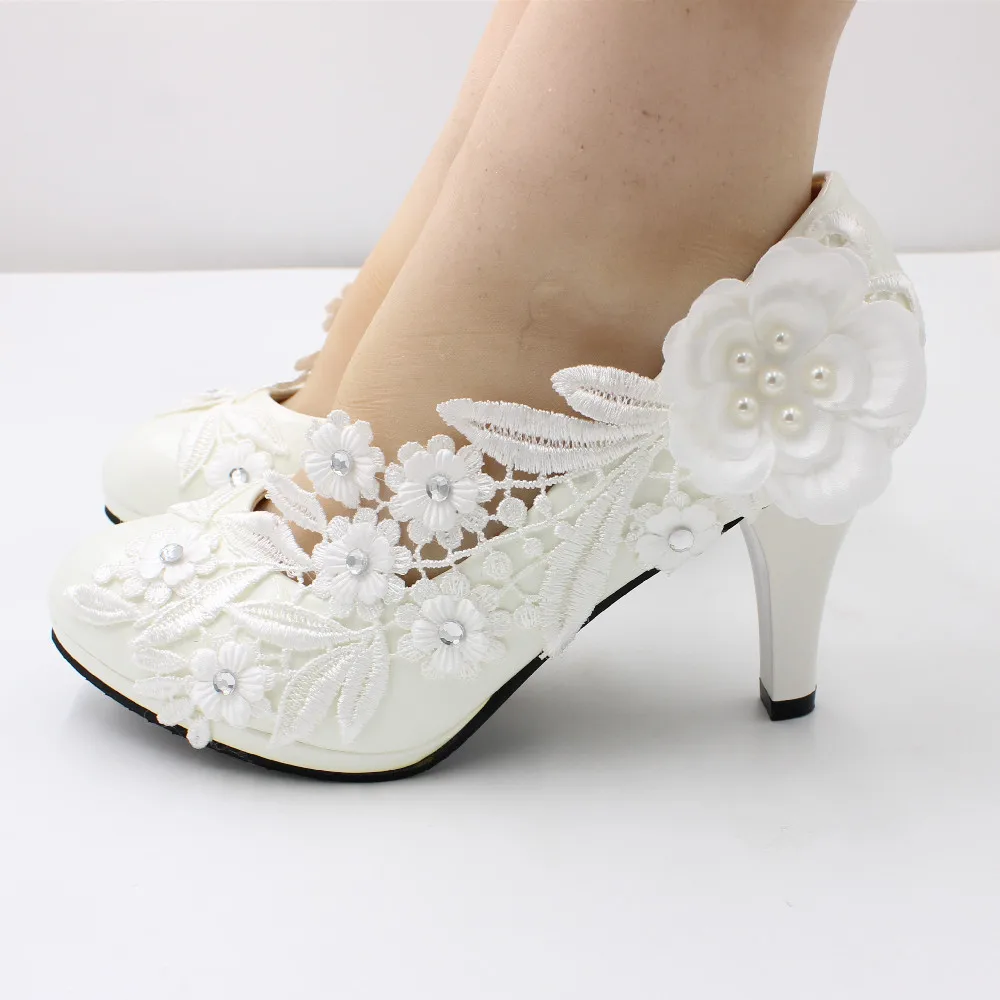 【Xingchenmao】2022 New high-heel flower lady\'s wedding shoes Fashion bridal shoes White large size round head women\'s shoesBH2112