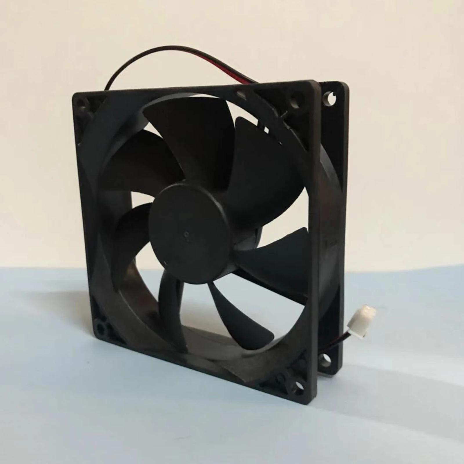 1PC Brushless 2-wire Refrigerator Cooling Fan YHWF-9025 Water Dispenser Cooling Fan Repair Parts 12V 0.20A 2 Pin