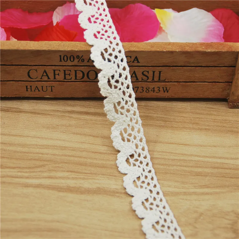 FASMILEY Wholesale 20mm Cotton Lace Trim Ivory Net Lace Ribbon DIY Lace Fabric Trimmings Costume Lace Materials 300yards LC203-R