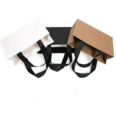 3 sizes Black Kraft White Paperboard Gift Bag Paper Clothes Package Birthday Festival Christmas Party Gift Bag