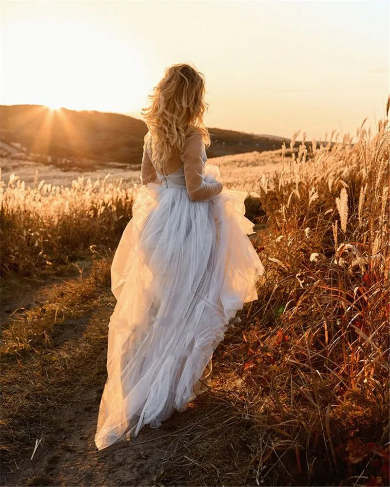 Fata abiti da sposa viola chiaro Tulle maniche lunghe A sbuffo una linea Country semplici abiti da sposa gonfi Princess Robe De Mariee 2024