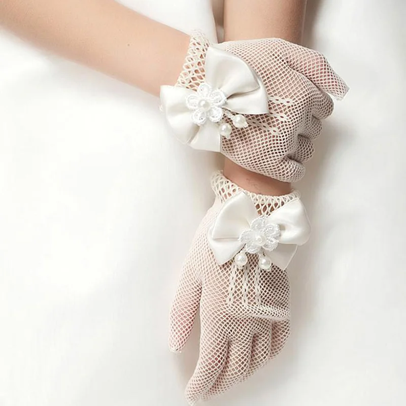 

1 Pair Girls Kids White Lace Faux Pearl Fishnet Gloves Communion Flower Girl Bride Party Ceremony Accessories Short Bow Gloves