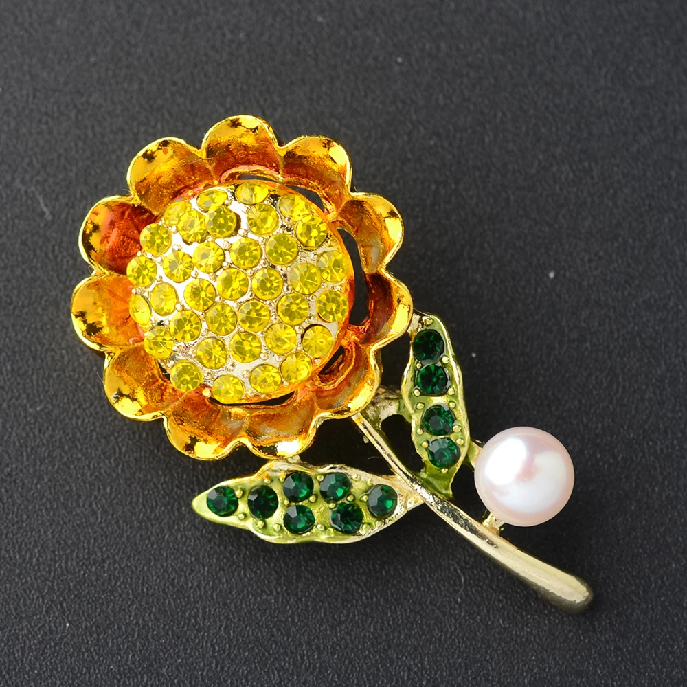 

Cute Color Sunflower Brooch Fashion White Pearl Pin Brooches Accessories