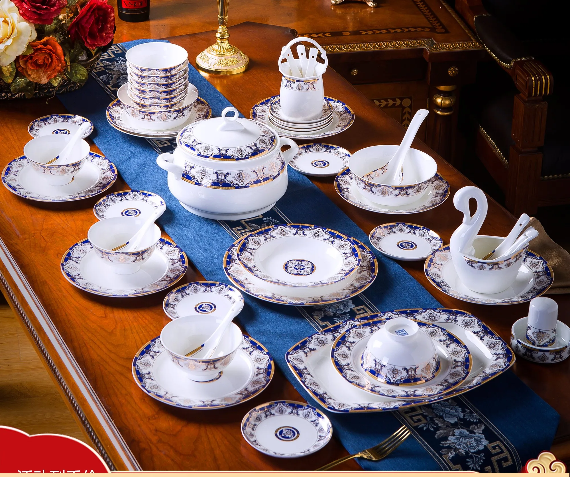 Dishes set household Jingdezhen high-grade bone china tableware set European style simple light luxury dishes and chopsticks com