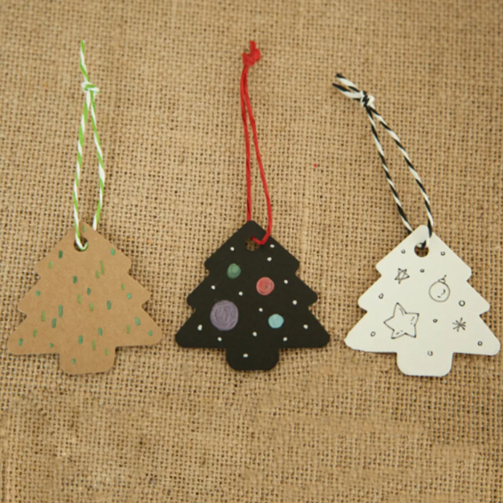 50pcs DIY Kraft Christmas Tree Shape Hang tag Christmas Party Decoration New Years 2022 Paper Cards Gift tags Labels 5.5*5.4cm