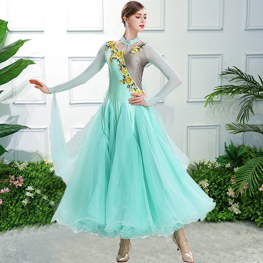 

Waltz Ballroom Competition Dresses Standard Dance Performance Costumes Women Embroidery Evening Party Gown High End Big Swing