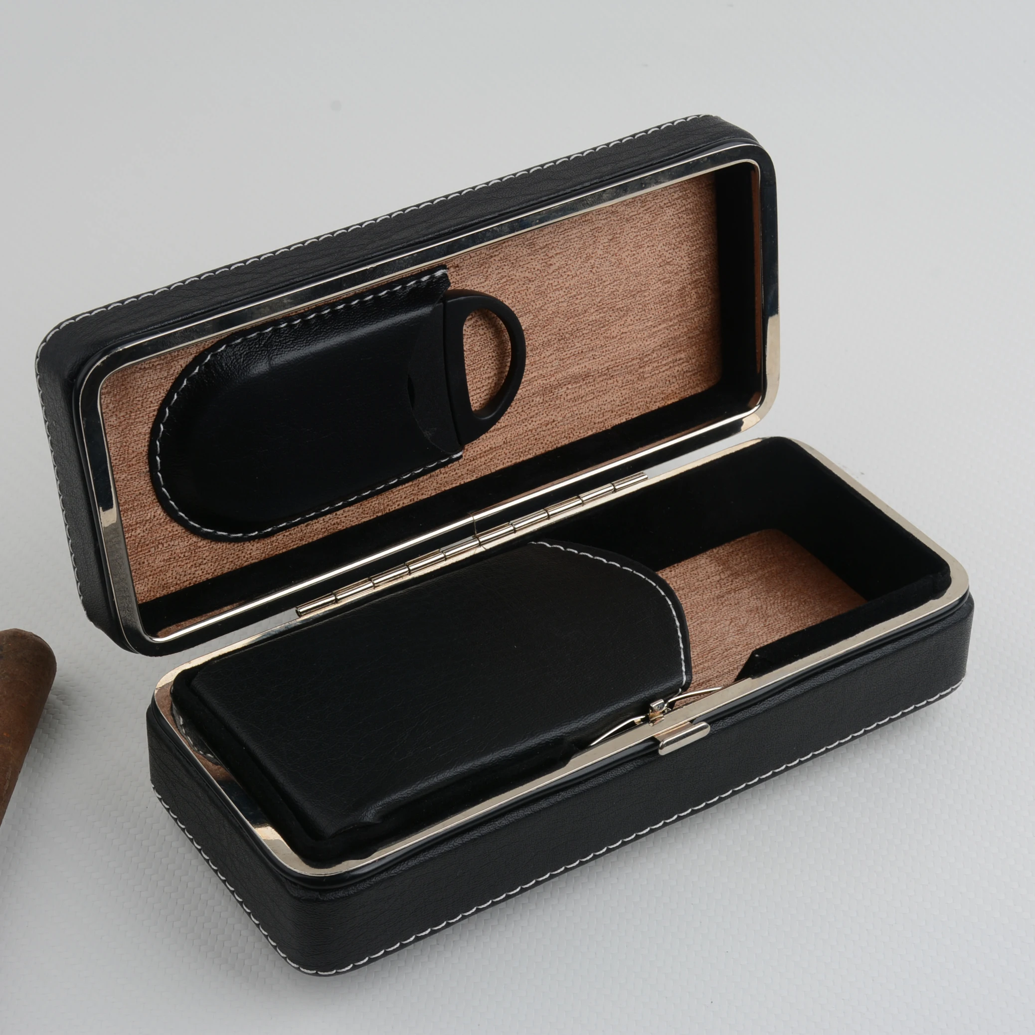 Travel Cigar Case Cedar Wood  Storage box  Leather Cigar Box Mini Humidor  with Cigar Cutter without humidifier Cuban Havana