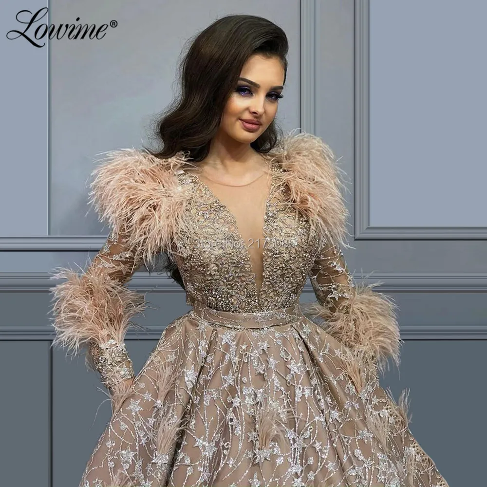 Feather Muslim Formal Kaftans Middle East Arabic Evening Gowns Long Sleeves Glitter Prom Dresses Crystals Celebrity Party Dress