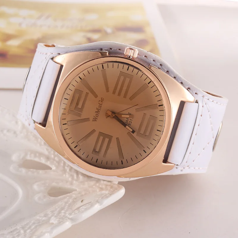 2021 Womage Fashion Brand Watch Women Red Watches Rose Gold Big Dial Quartz Wristwatches Casual Ladies Watches Reloj Mujer